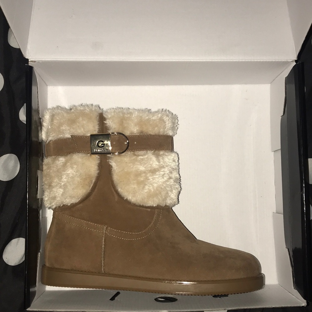NWT Guess Faux Fur Boots